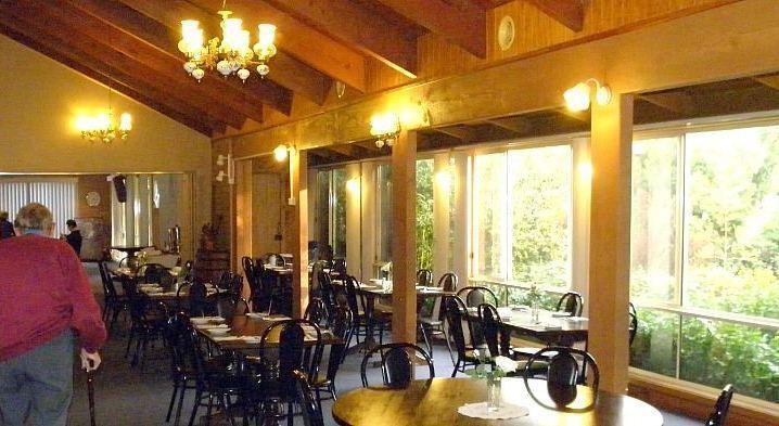 High Country Motor Inn Брайт Екстериор снимка